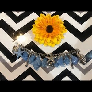 SOLD 💫 VTG Retro Ocean Sea Fish Charm Bracelet